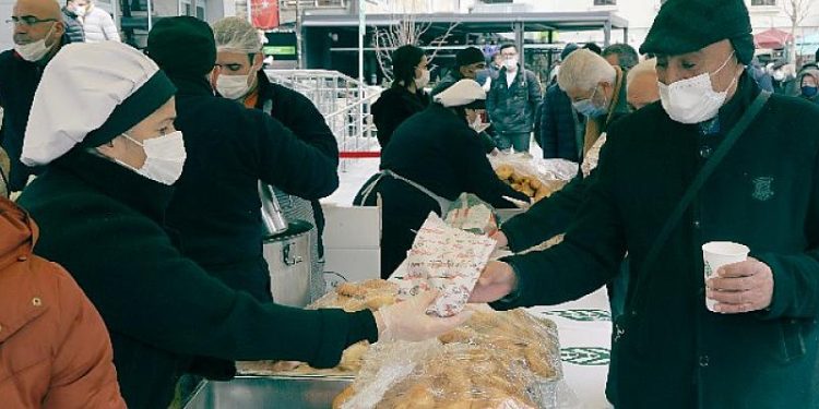Çanakkale Kahramanları anısına lokma ve hoşaf
