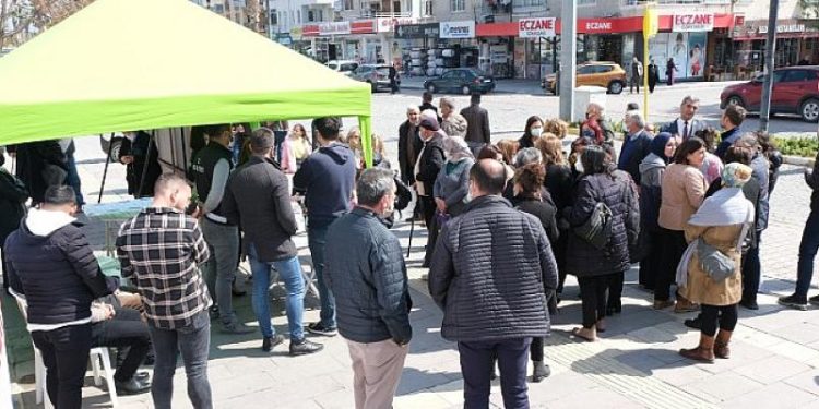 Didim Belediyesi’nden Kandil Simidi İkramı