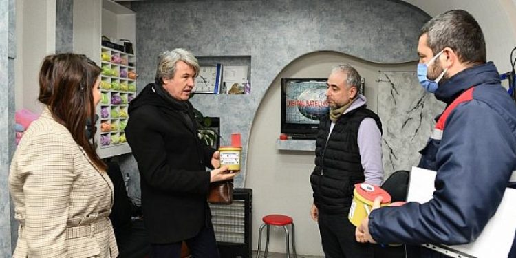 Mustafakemalpaşa Belediyesinden ‘Atık Jilet Projesi’