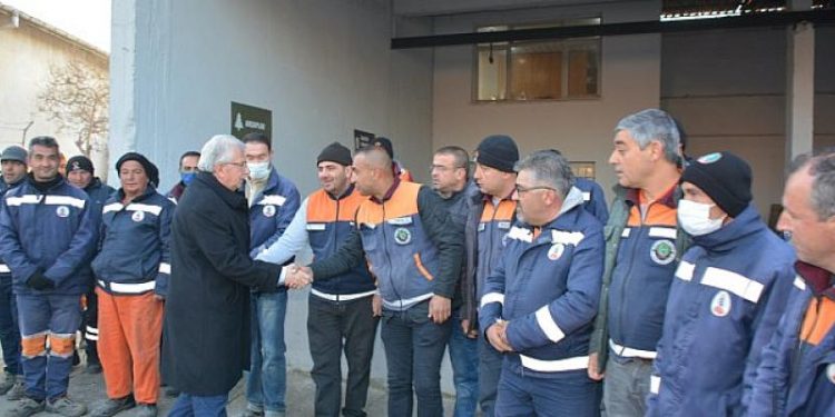 Ödemiş’te 98 belediye personeli mesleki yeterlilik belgelerine kavuştu