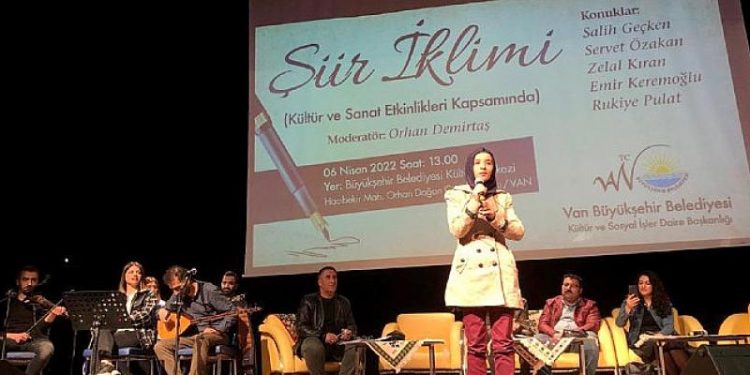 Van Büyükşehir’den ‘Şiir Dinletisi’ Programı