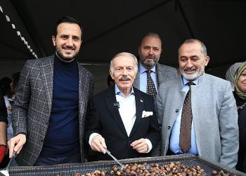 Bayrampaşa ‘Kestane Festivali’ İle Şenlendi