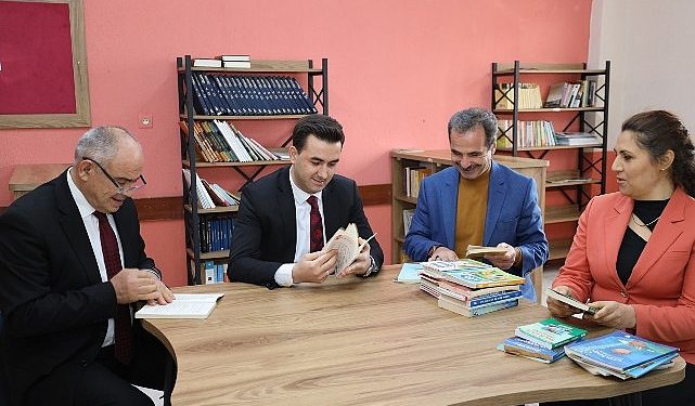 Yahyalı Belediyesi Köy Okullarına 5000 Kitap Dağıttı