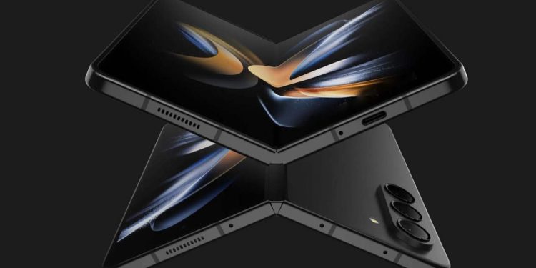 Katlanabilir akıllı telefon sektörü büyümeye devam ediyor