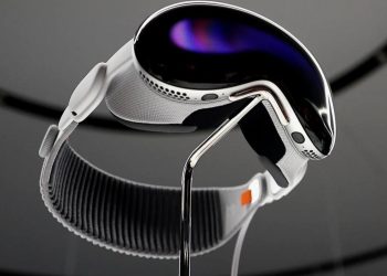 Apple Vision Pro için ilk ciddi eleştiri geldi